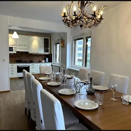 Northern Glow Apartment *